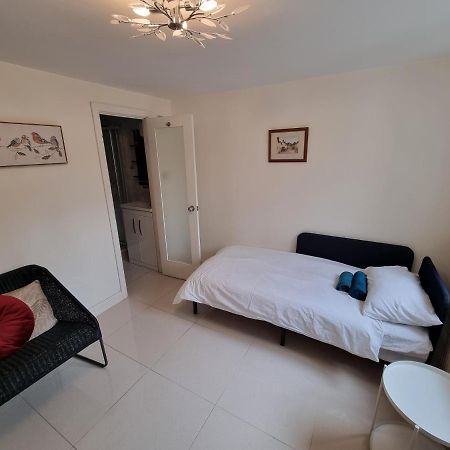 Single Room With En-Suite Shower Room In Zone 1 Londres Extérieur photo